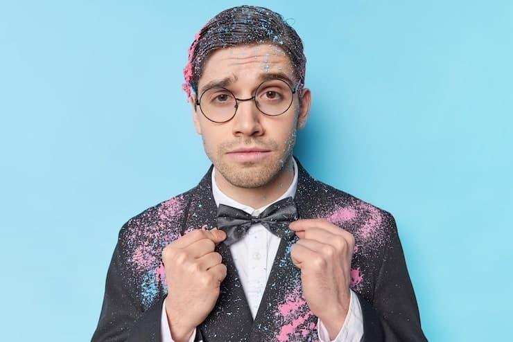 Fact check did lyle menendez really have a wig in real life and what photos interviews and court testimony reveal