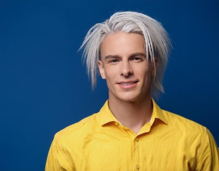 did ariana grande wear a wig in wicked answered — backstage styling secrets, wig vs real hair and fan reactions