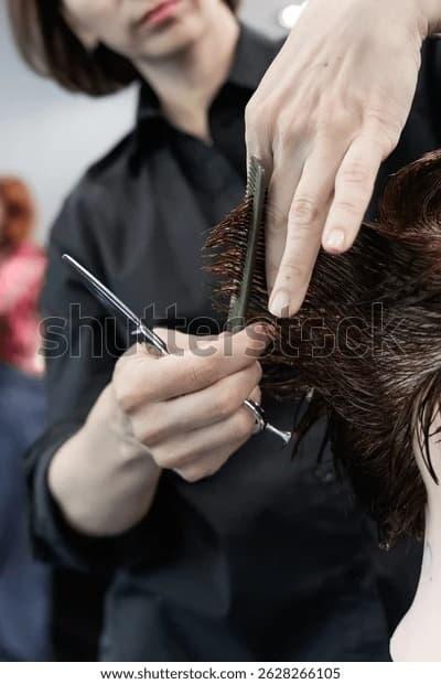 How to Hide Long Hair Under a Wig Easy Step by Step Techniques for a Smooth Seamless Look