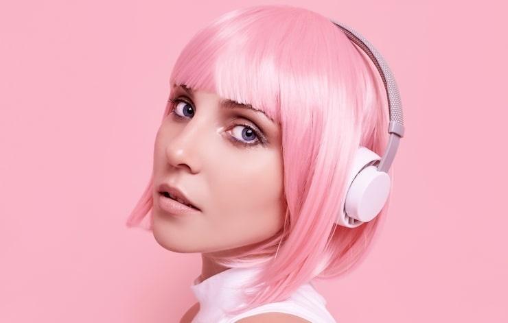 does bianca belair wear a wig A closer look at the WWE star's braided ponytail and styling secrets