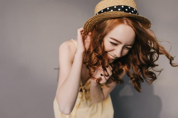 Why the do you wear wigs copypasta Keeps Resurfacing and How Internet Culture Amplifies It