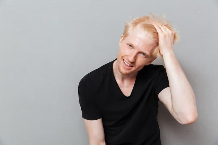 Expert 2025 Guide to Wearing and Caring for a honey blonde colored curly wig for Natural Bouncy Curls