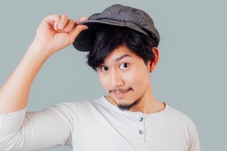 Uncovering did george washington have a wig through portraits, hair samples and myths